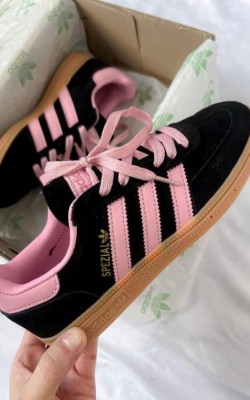 ADİDAS SPEZIAL SİYAH PEMBE✨ (ithal)