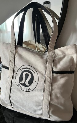 LULULEMON SİYAH ÇANTA ✨