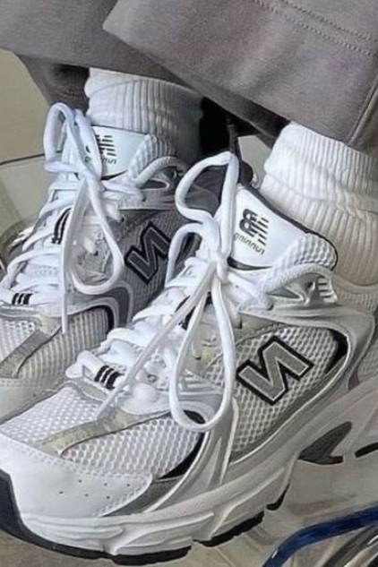 NEW BALANCE 530✨ (ithal)