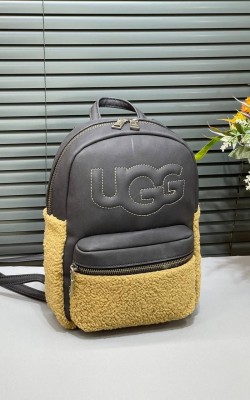 UGG SIRT ÇANTASI TABA ✨