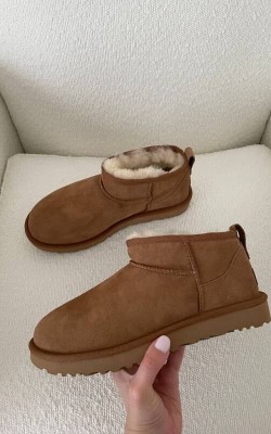 UGG MİNİ TABA✨ (ithal)