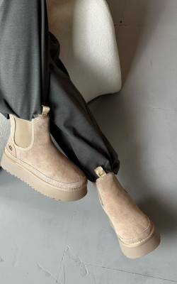 UGG CHELSEA BEJ✨(ithal)